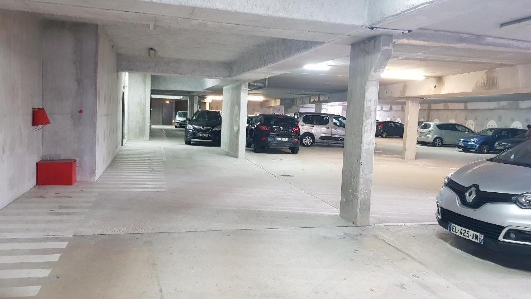 II Appart 2 Pieces, Neuf Rer D A 200M Parking Netflix Evry Courcouronnes Exteriér fotografie